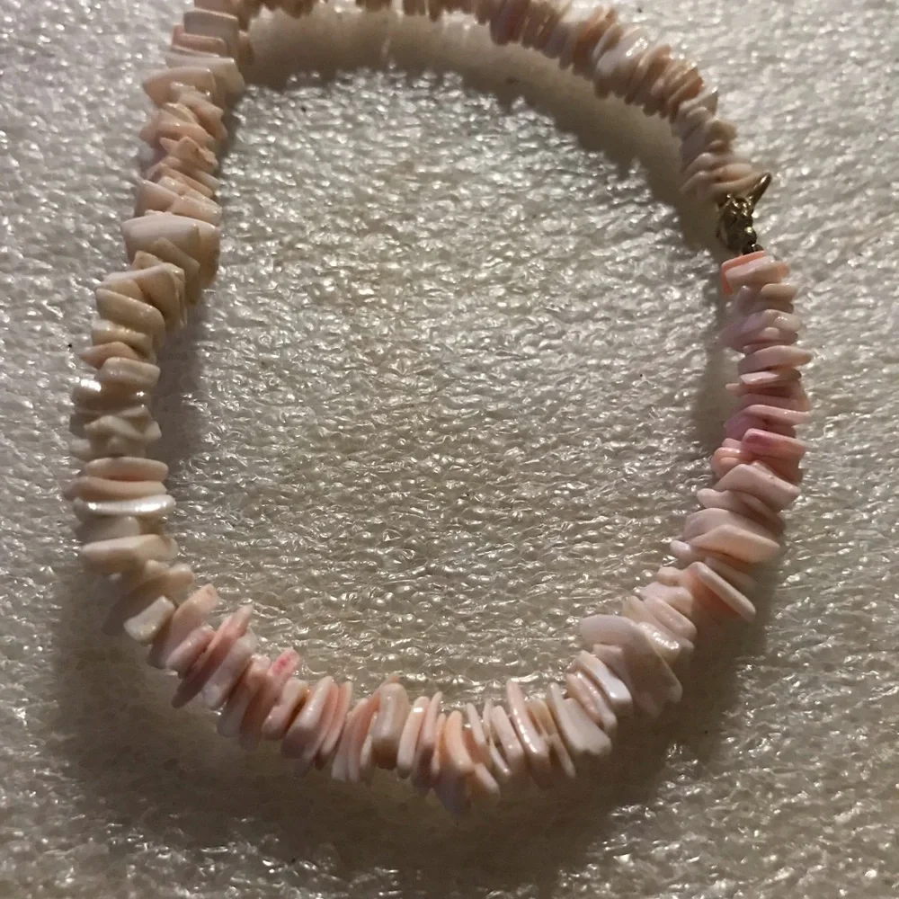 Elegant Skin coral pula shell bracelet - Picture 2 of 4